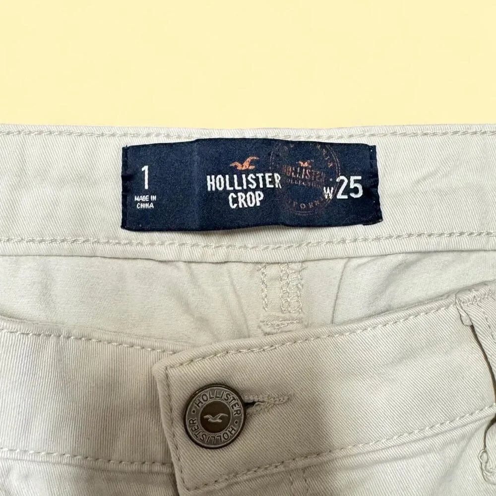Hollister-co Women's Cream and White Trousers